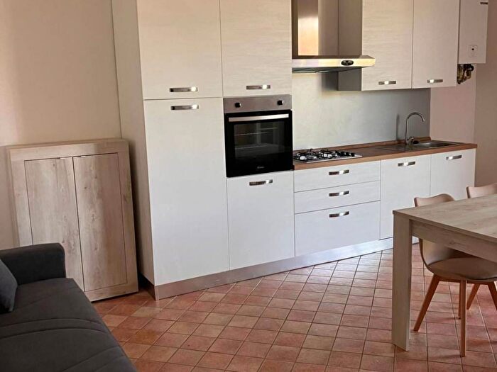 Appartamento con 5 locali in affitto in Centro, Casaloldo