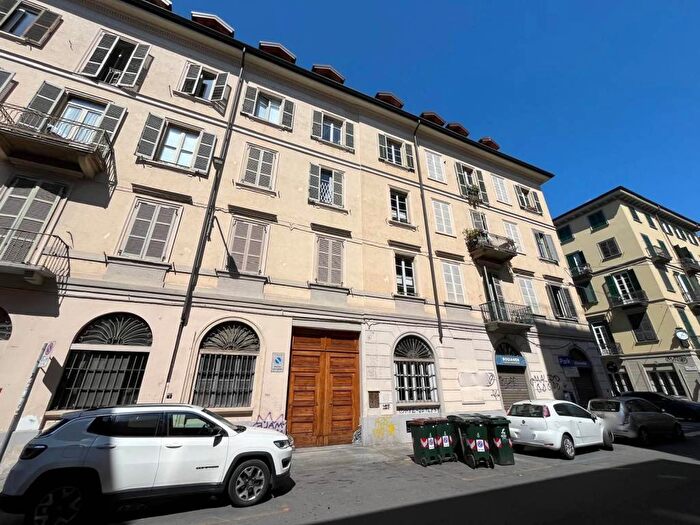 Casa monolocale in affitto in Via Artisti, Vanchiglia, Torino