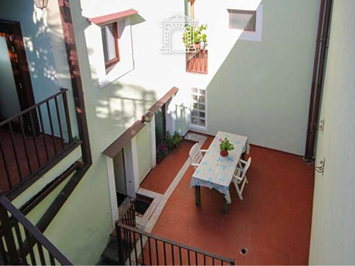 Casa trilocale in vendita in Via del Cisternone, Trieste