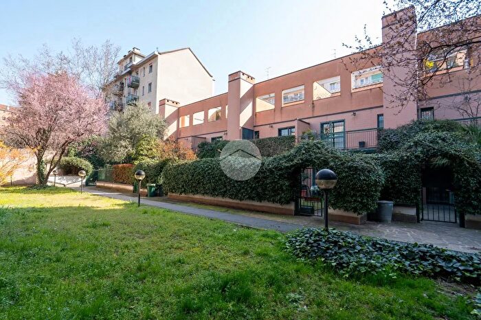 Casa con 6 locali in vendita in Via Friuli e, Milano