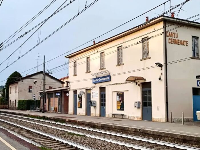 Appartamento bilocale in affitto in Via Como, Cantu