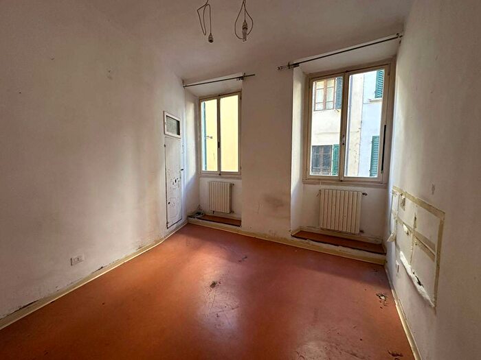 Appartamento quadrilocale in vendita in Via del Campuccio, San Frediano, Firenze