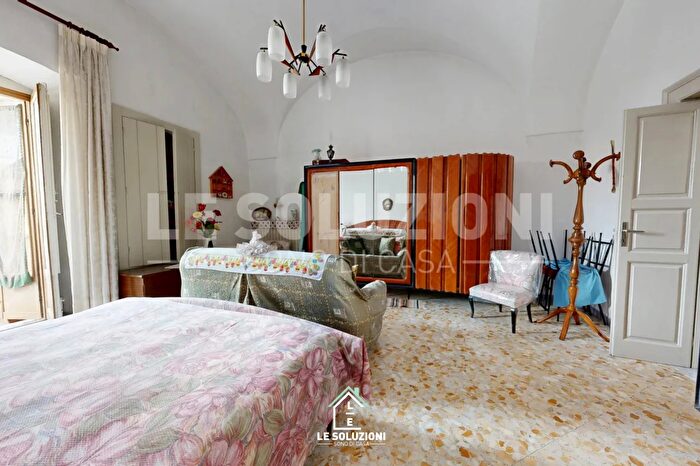 Casa bilocale in vendita in Via Estramurale a Levante, Putignano