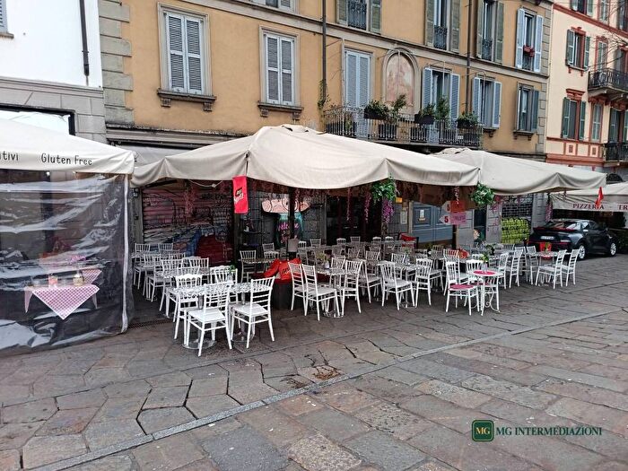 Casa con 5 locali in vendita in Ripa di Porta Ticinese, Navigli Darsena, Milano