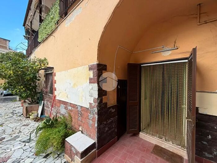 Appartamento trilocale in vendita in Vico Andirivieni, Caivano