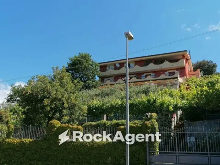 Appartamento bilocale in vendita in Via Mirabella, Centola
