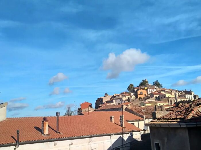Casa con 8 locali in vendita in Via Fontana, Pignola