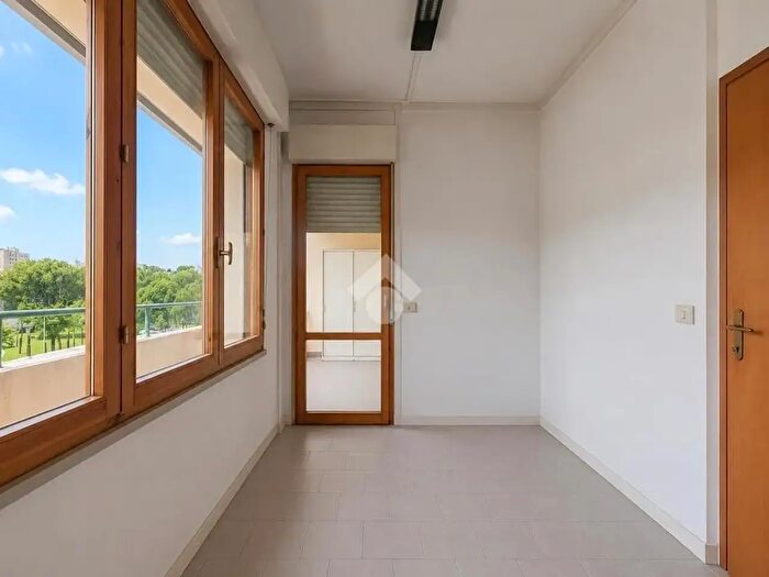 Appartamento quadrilocale in vendita in Via Alfonsine, Terni