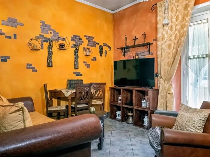 Appartamento trilocale in vendita in Via Campo dei Gelsi, Valmontone