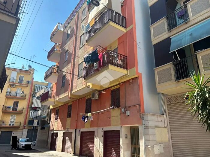Appartamento trilocale in vendita in Via Matera, Barletta