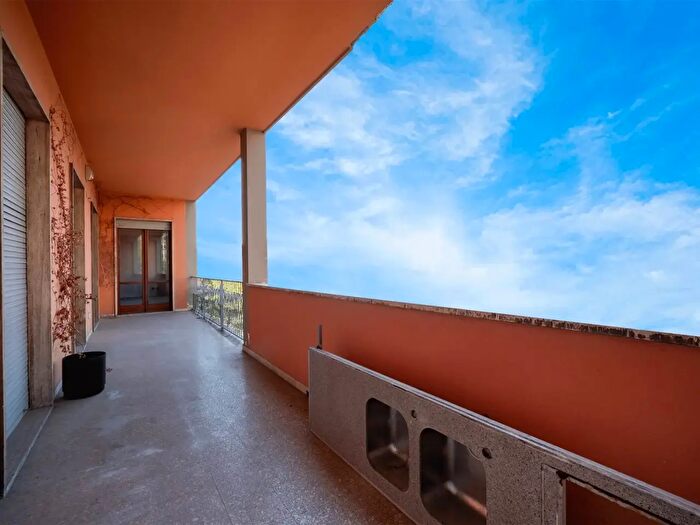 Appartamento con 6 locali in vendita in Via Giuliano da Sangallo, Prato