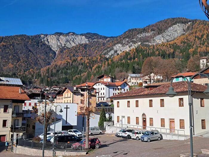 Appartamento con 5 locali in vendita in Lozzo Di Cadore