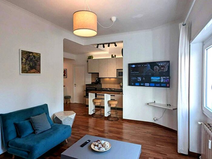 Appartamento trilocale in affitto in Via Olevano Romano, Tor de Schiavi, Roma