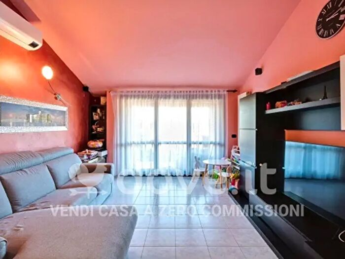 Appartamento bilocale in vendita in Via Arese, Caronno Pertusella