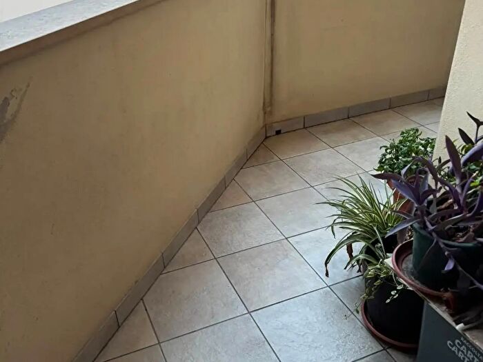 Appartamento trilocale in vendita in Via Giustiniano, Monserrato