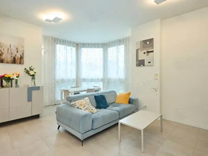 Appartamento quadrilocale in vendita in Via Carlo Conti, Milano