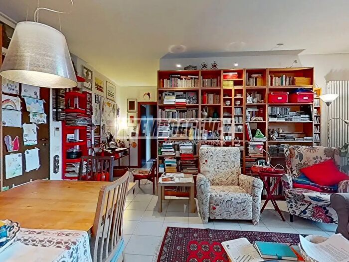 Appartamento trilocale in vendita in Via Michele Lessona, Bergamo