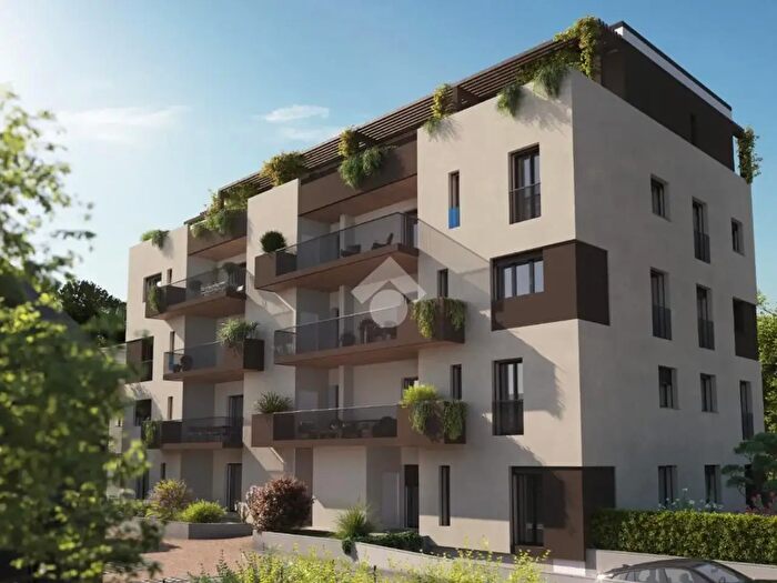 Appartamento trilocale in vendita in Via Commenda, San Lazzaro Di Savena