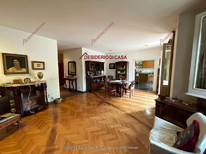 Appartamento quadrilocale in vendita in Via della Libertà Palermo Pa Italia, Palermo