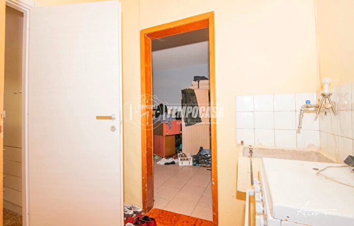 Appartamento bilocale in vendita in Via Francesco Ghiaroni, Modena