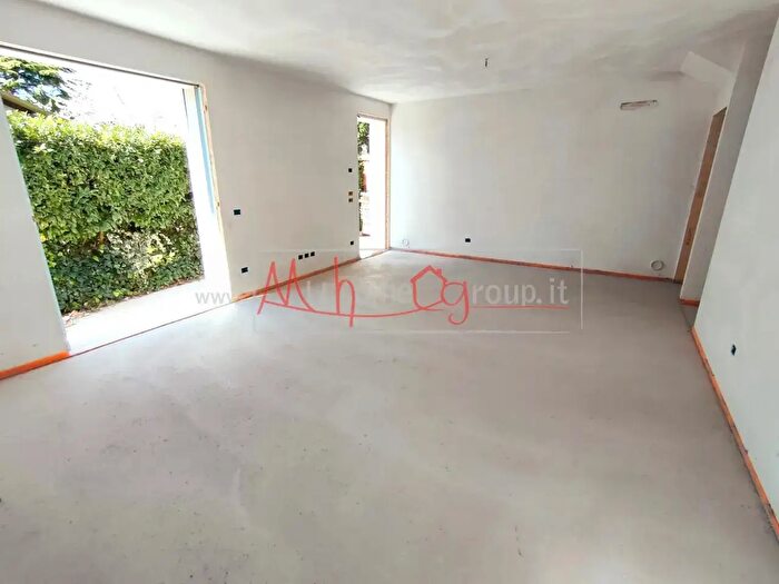 Casa con 5 locali in vendita in Selvazzano Dentro