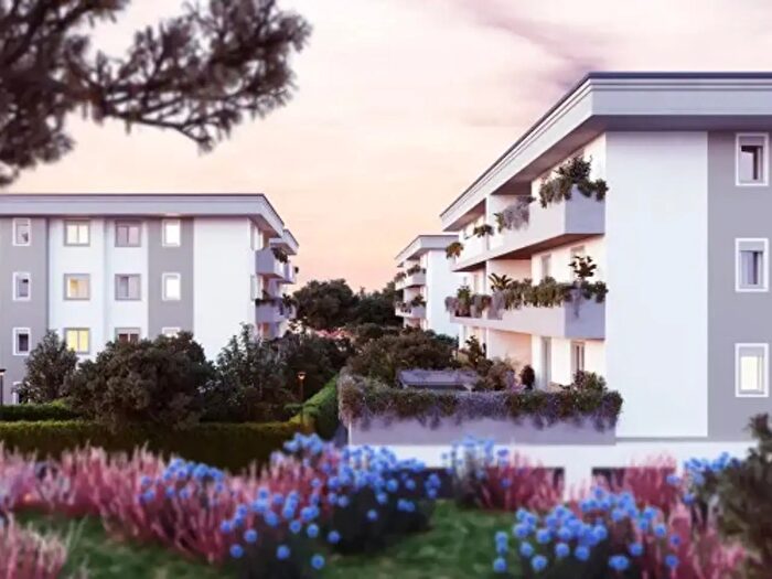 Appartamento trilocale in vendita in Via Guglielmo Marconi, Trezzano Sul Naviglio