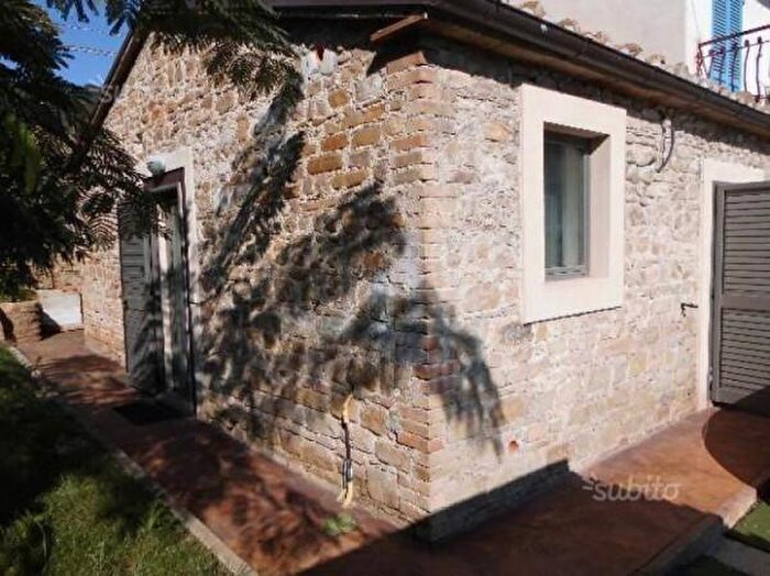 Appartamento bilocale in vendita in Via Roma, Maiolati Spontini