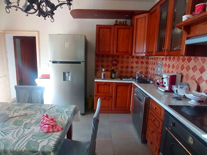 Appartamento con 5 locali in vendita in Via Umbria, Perugia