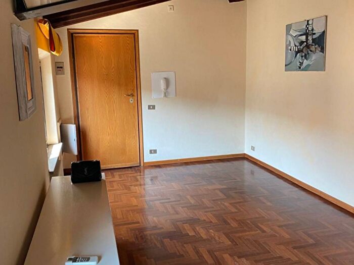 Appartamento bilocale in affitto in Via Nazario Sauro, Centro Storico, Parma