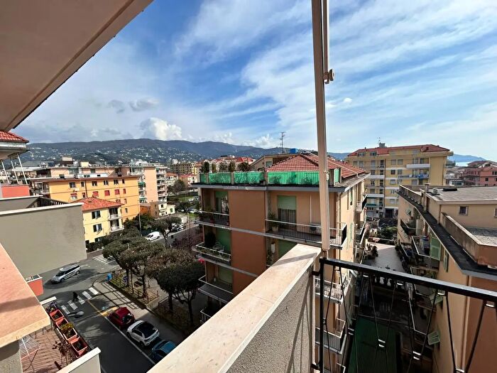 Appartamento quadrilocale in vendita in Lavagna