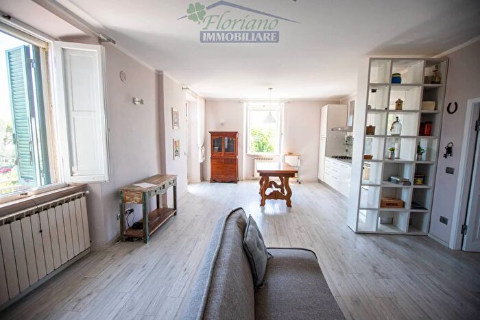 Appartamento trilocale in vendita in Traversetolo