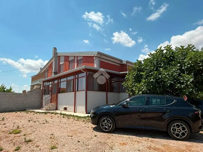 Casa con 5 locali in vendita in Str del Salice Nuovo, Foggia