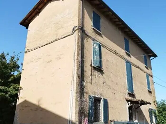 Casa in vendita in Via Sinistra Guerro, Castelvetro Di Modena