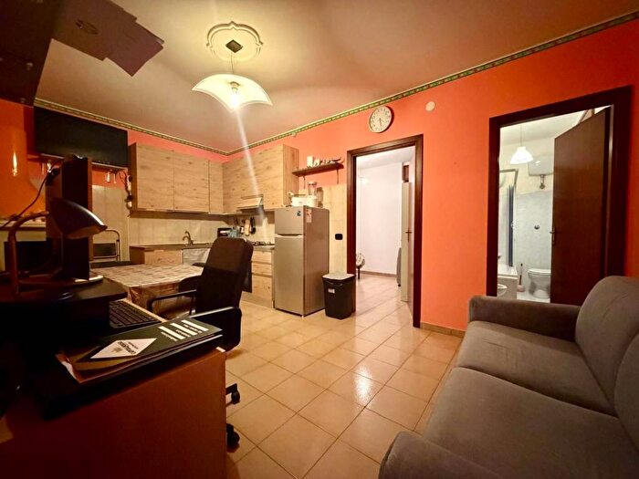 Appartamento bilocale in affitto in Via Melfi, Parolise