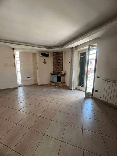 Appartamento trilocale in vendita in Via Padova Crispano, Crispano