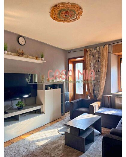 Casa quadrilocale in vendita in Via Contorno, Gragnano Trebbiense