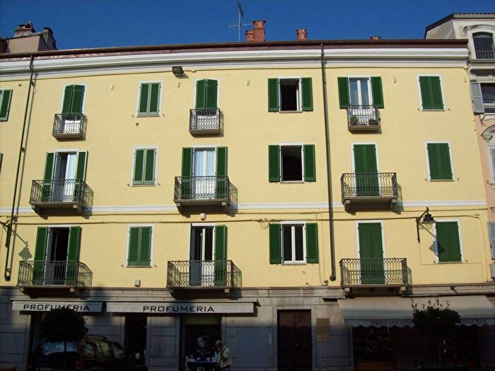 Appartamento trilocale in affitto in Piazza Vittorio Emanuele, Ivrea