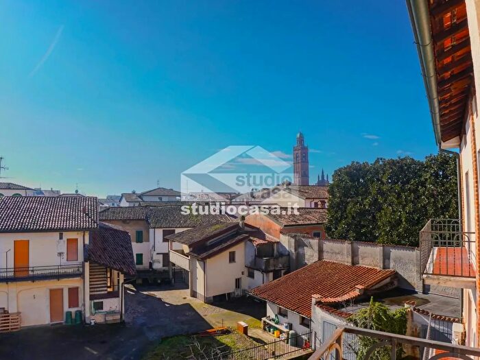 Appartamento quadrilocale in vendita in Via NSauro, Caravaggio