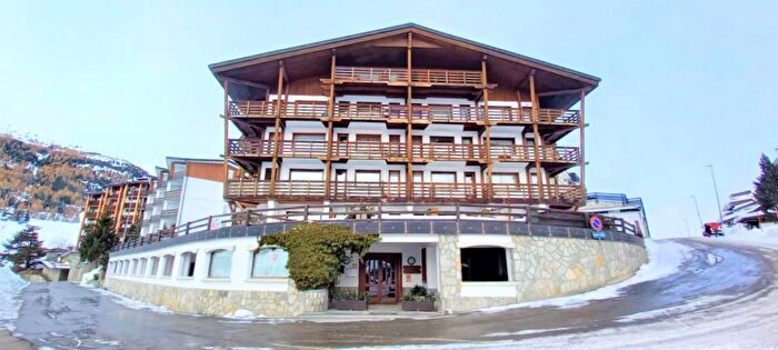 Appartamento monolocale in affitto in Via Piave Cond Royal, Sestriere