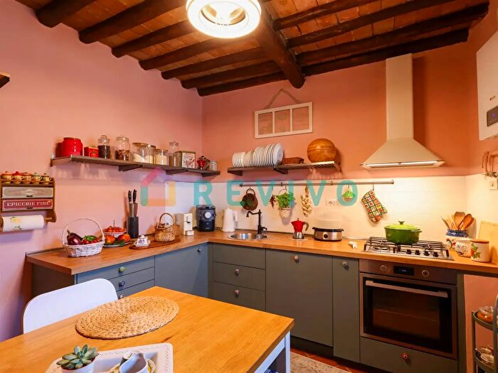 Appartamento con 5 locali in vendita in Barberino Tavarnelle