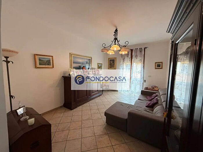 Appartamento quadrilocale in vendita in Via Oronzo Rossi, Lequile