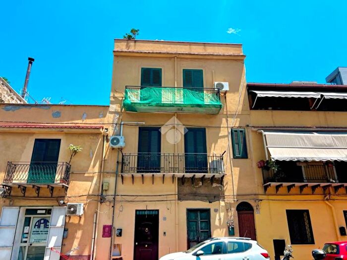 Appartamento trilocale in affitto in Via Resuttana, Resuttana, Palermo