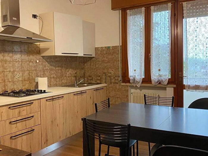 Appartamento trilocale in affitto in Via Giuseppe Parini, Centro, Prata di Pordenone