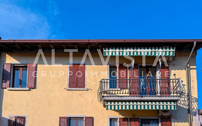 Appartamento quadrilocale in vendita in Via Pontenove, Bedizzole