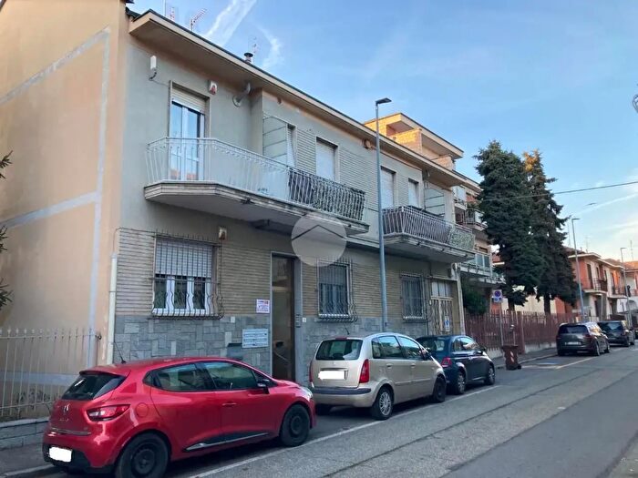 Appartamento trilocale in vendita in Via Meana, Collegno