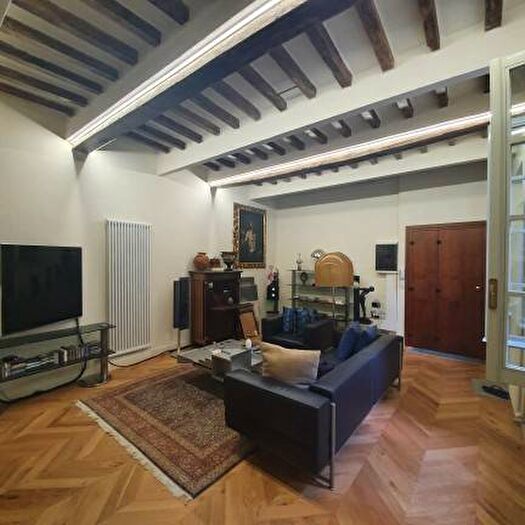 Appartamento con 5 locali in affitto in Strada della Repubblica, Centro Storico, Parma