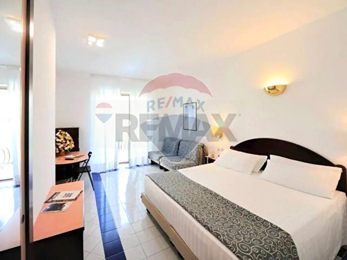 Appartamento monolocale in vendita in Via Pasitea, Positano