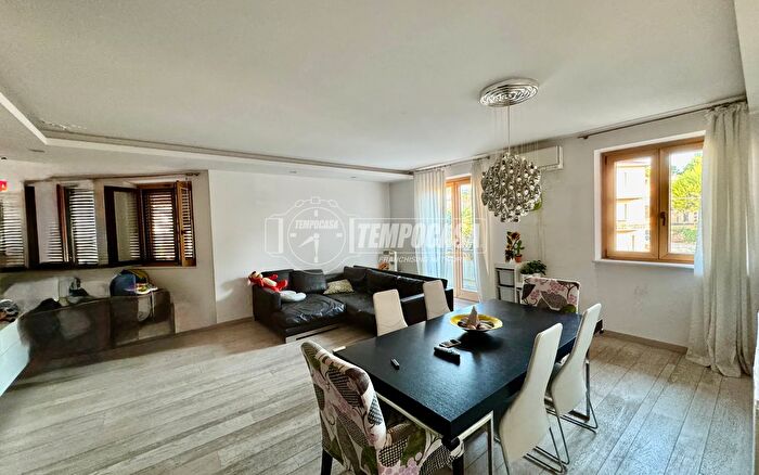 Appartamento quadrilocale in vendita in Via Gabriele dAnnunzio, Civitanova Marche