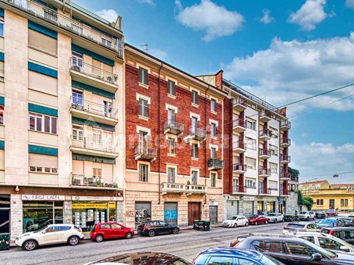 Appartamento quadrilocale in affitto in Via Frejus, Cenisia, Torino