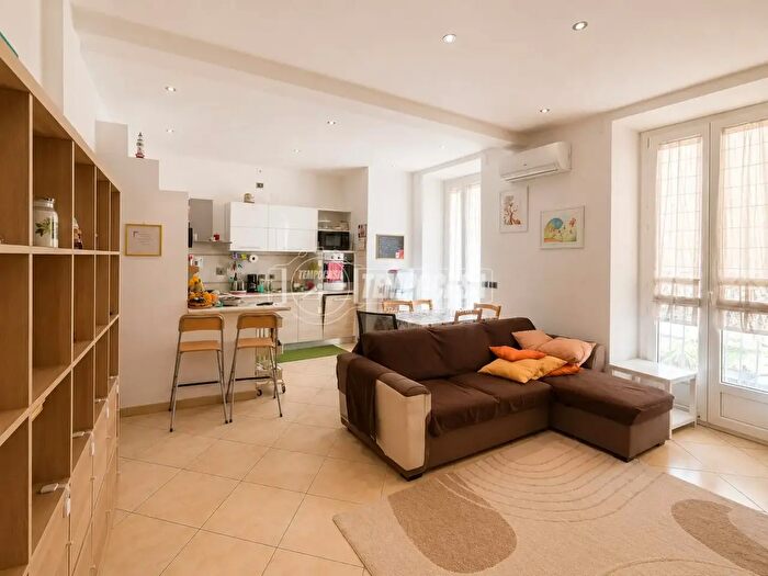 Appartamento trilocale in vendita in Via Sagra di San Michele, Torino